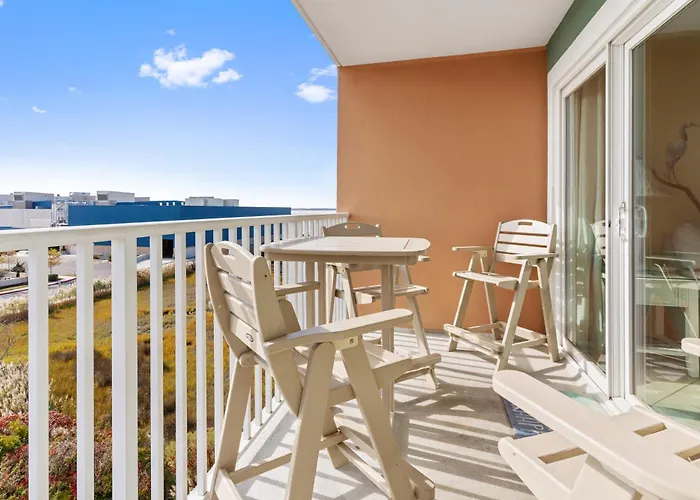 Bayfront 2br Windoor Pool By Convention Center
