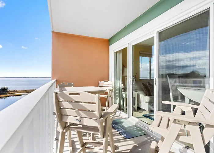 Bayfront 2br Windoor Pool By Convention Center